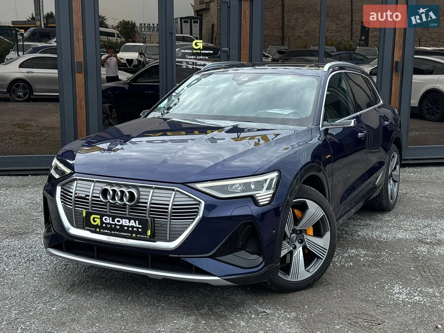 2020 Audi e-tron - мініатюра 6
