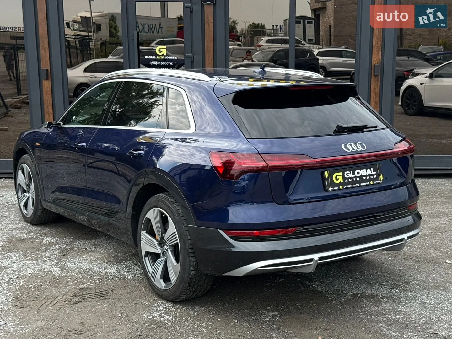 2020 Audi e-tron - мініатюра 37
