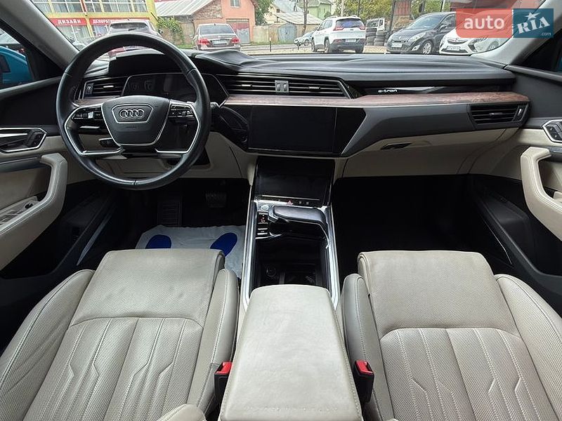 Внедорожник / Кроссовер Audi e-tron 2019 в Ивано-Франковске