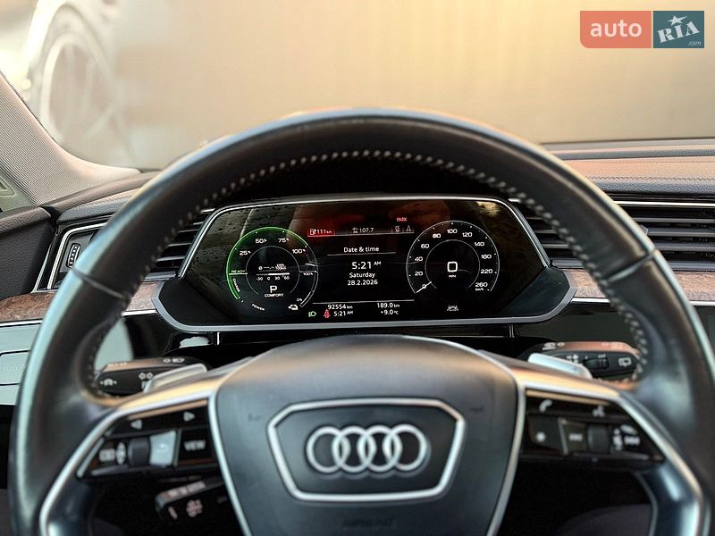 Внедорожник / Кроссовер Audi e-tron 2019 в Львове