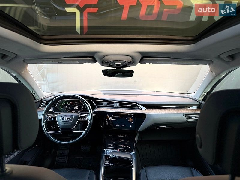 Внедорожник / Кроссовер Audi e-tron 2019 в Львове