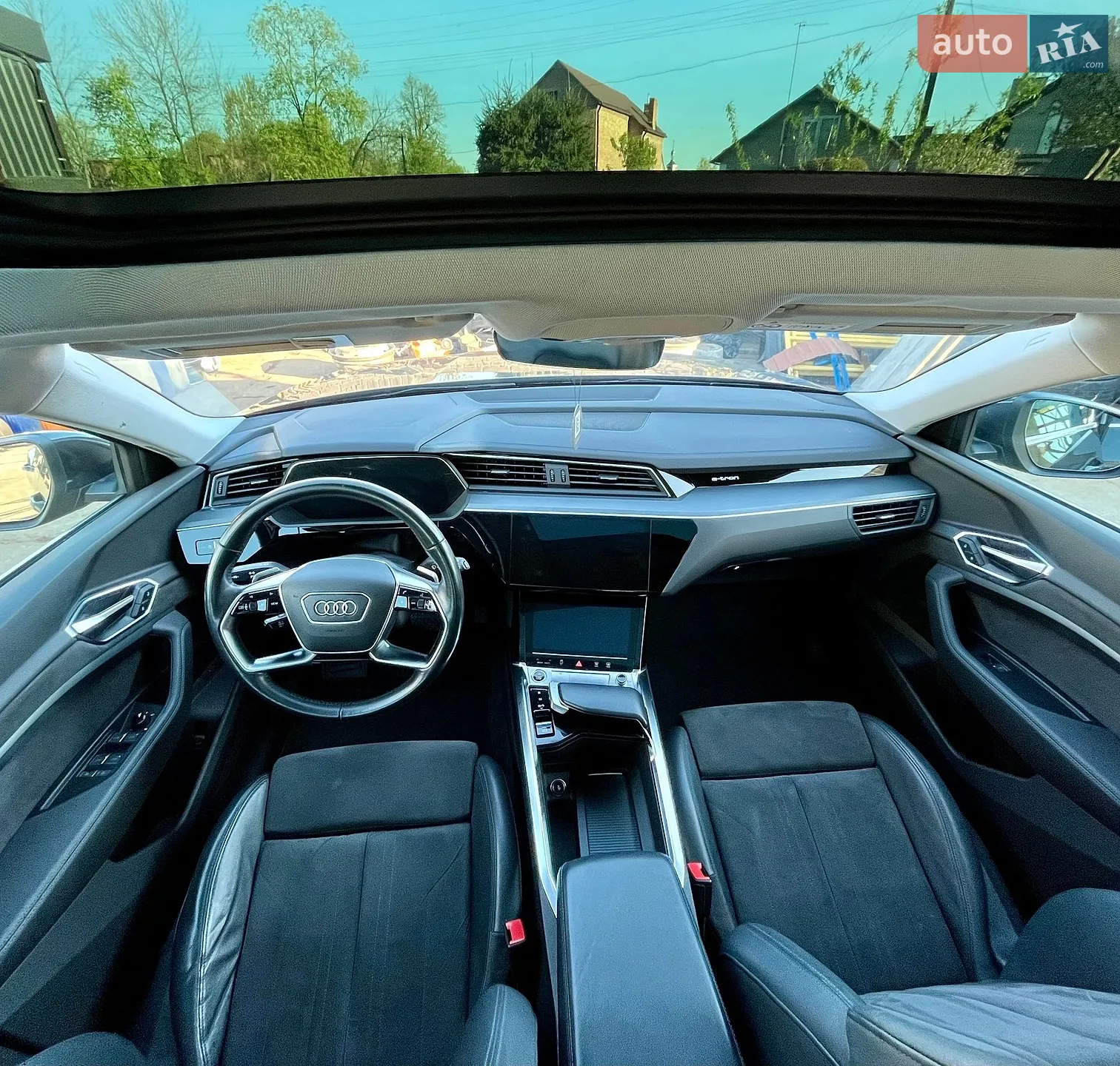 2020 Audi e-tron - мініатюра 49