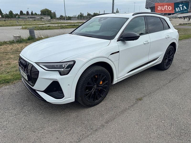 Внедорожник / Кроссовер Audi e-tron 2021 в Львове