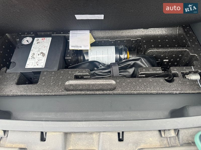 Позашляховик / Кросовер Audi e-tron 2021 в Львові фото 53 Позашляховик / Кросовер Audi e-tron 2021 в Львові