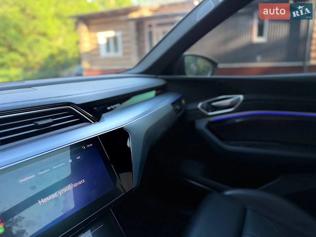 2018 Audi e-tron - мініатюра 50