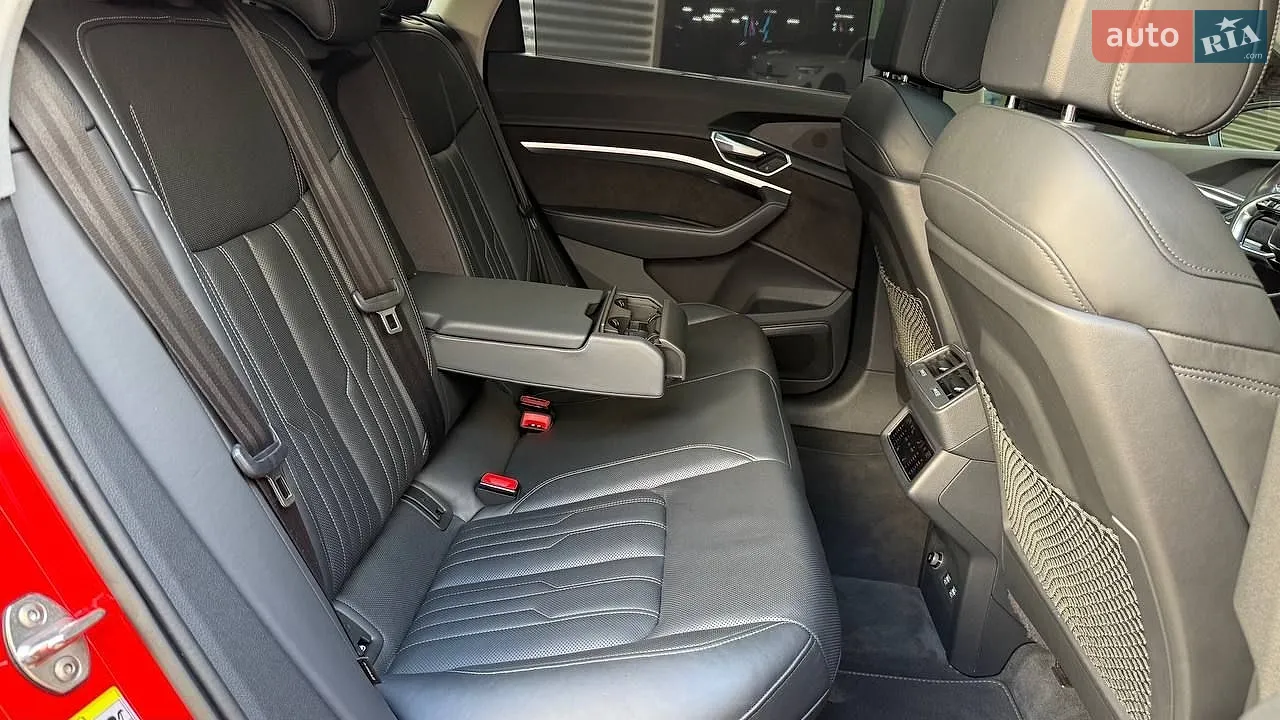 2019 Audi e-tron - мініатюра 15