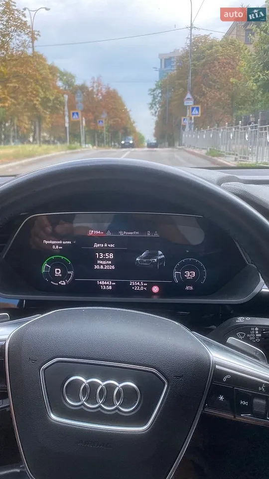 2020 Audi e-tron - мініатюра 29