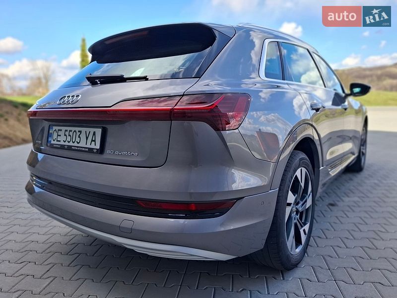 Внедорожник / Кроссовер Audi e-tron 2020 в Черновцах
