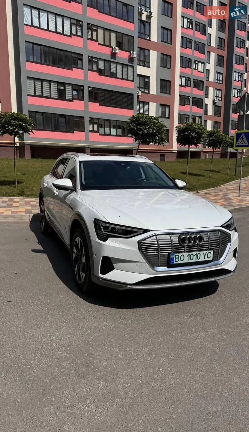 2020 Audi e-tron - мініатюра 5
