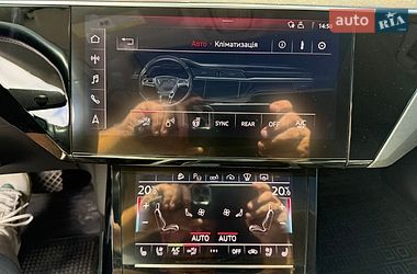 Внедорожник / Кроссовер Audi e-tron 2019 в Ровно