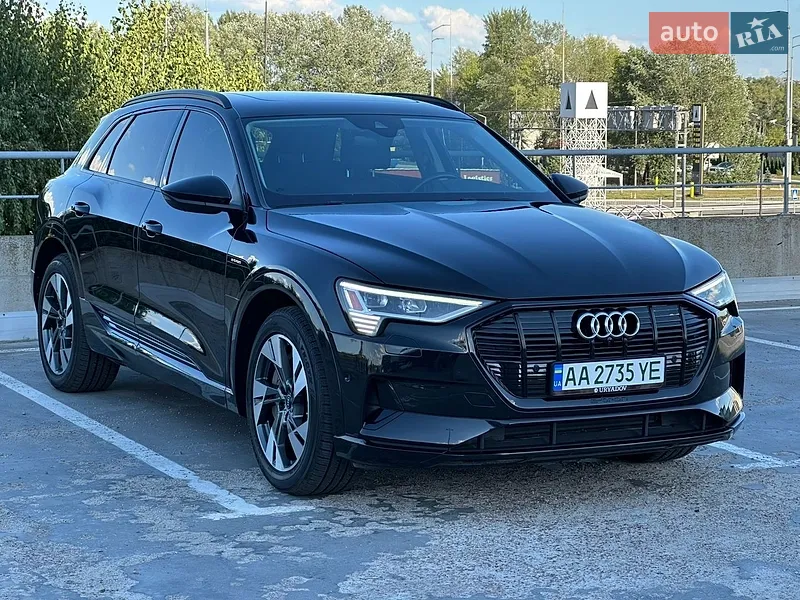 Audi e-tron