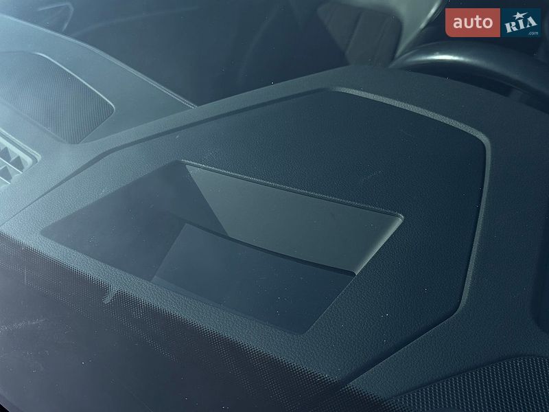 Внедорожник / Кроссовер Audi e-tron 2020 в Львове фото 23 Внедорожник / Кроссовер Audi e-tron 2020 в Львове