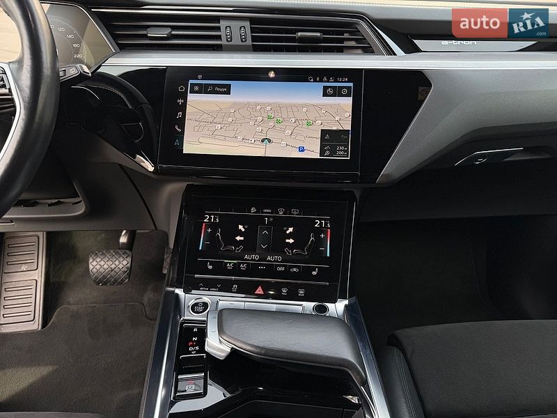 Внедорожник / Кроссовер Audi e-tron 2020 в Львове фото 62 Внедорожник / Кроссовер Audi e-tron 2020 в Львове