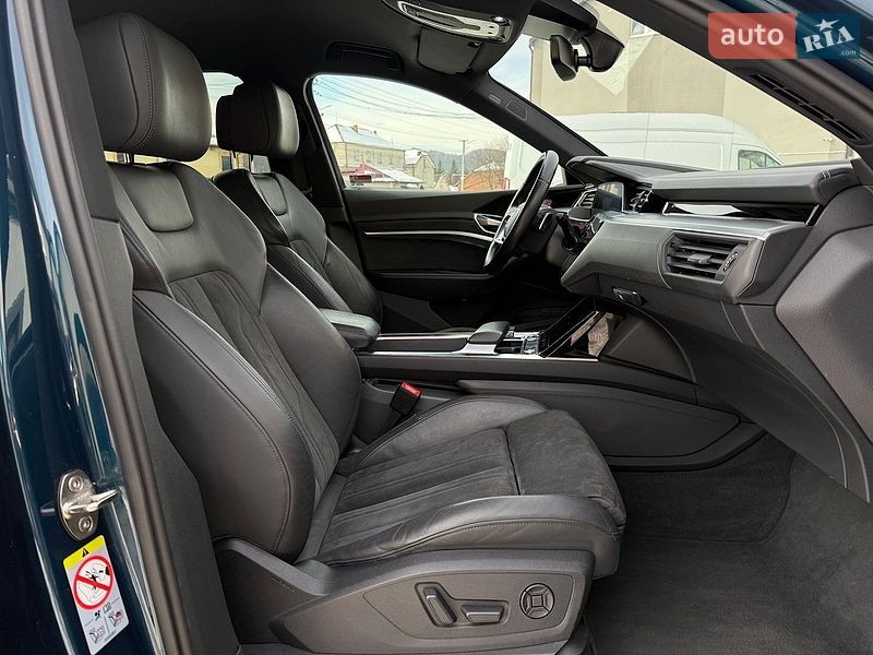 Внедорожник / Кроссовер Audi e-tron 2020 в Львове фото 114 Внедорожник / Кроссовер Audi e-tron 2020 в Львове
