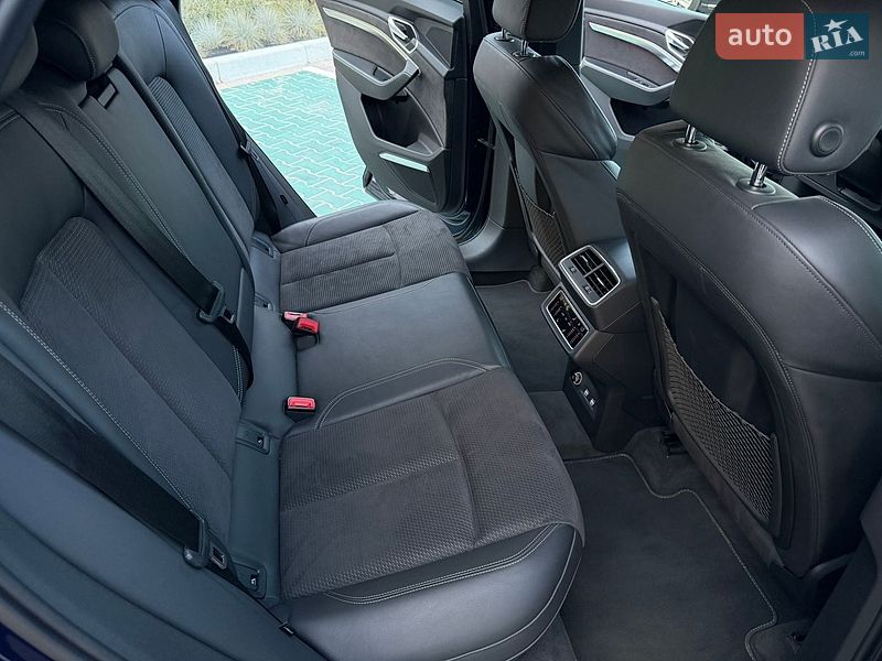 Внедорожник / Кроссовер Audi e-tron 2020 в Киеве