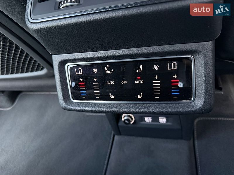 Внедорожник / Кроссовер Audi e-tron 2020 в Киеве