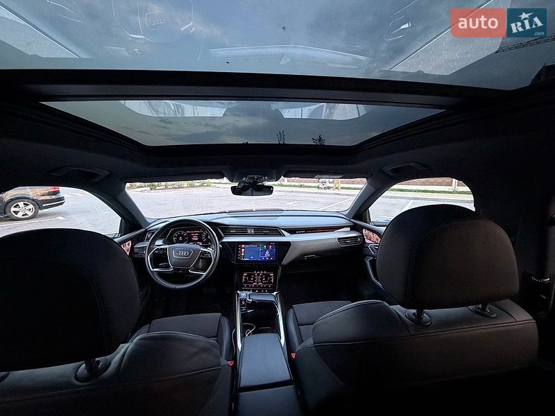 Внедорожник / Кроссовер Audi e-tron 2020 в Киеве