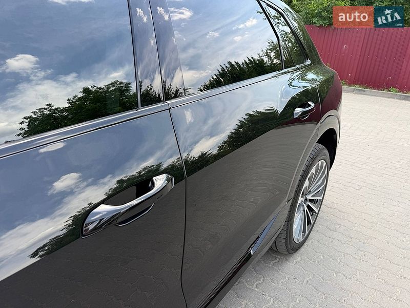 Внедорожник / Кроссовер Audi e-tron 2019 в Львове