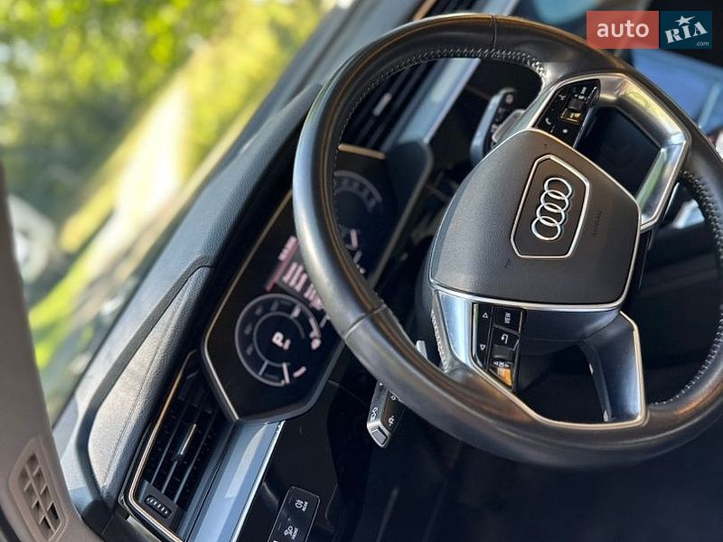 Позашляховик / Кросовер Audi e-tron 2020 в Вінниці