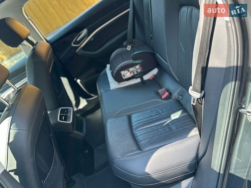 Позашляховик / Кросовер Audi e-tron 2020 в Вінниці