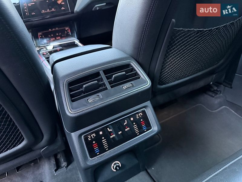 Позашляховик / Кросовер Audi e-tron 2019 в Рівному
