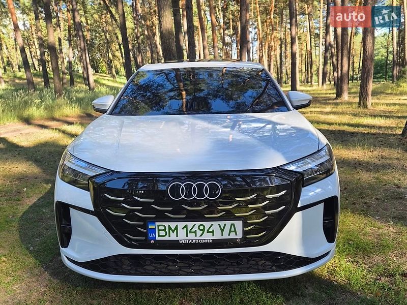 Audi e-tron 2023