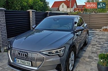 audi e-tron 2019 в Хмельницкий от профессионального продавца Олег