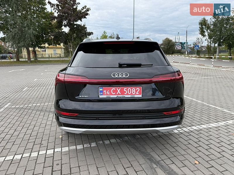 Позашляховик / Кросовер Audi e-tron 2019 в Коломиї