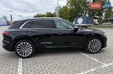 Позашляховик / Кросовер Audi e-tron 2019 в Коломиї