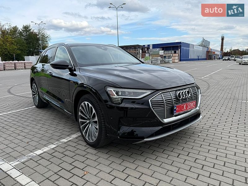 Позашляховик / Кросовер Audi e-tron 2019 в Коломиї