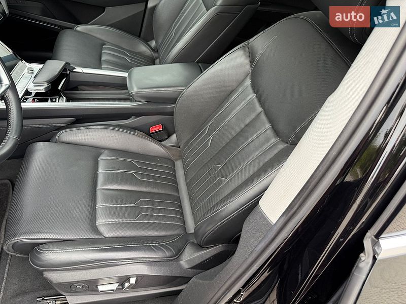 Позашляховик / Кросовер Audi e-tron 2019 в Коломиї