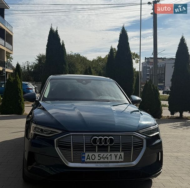 Audi e-tron 2020