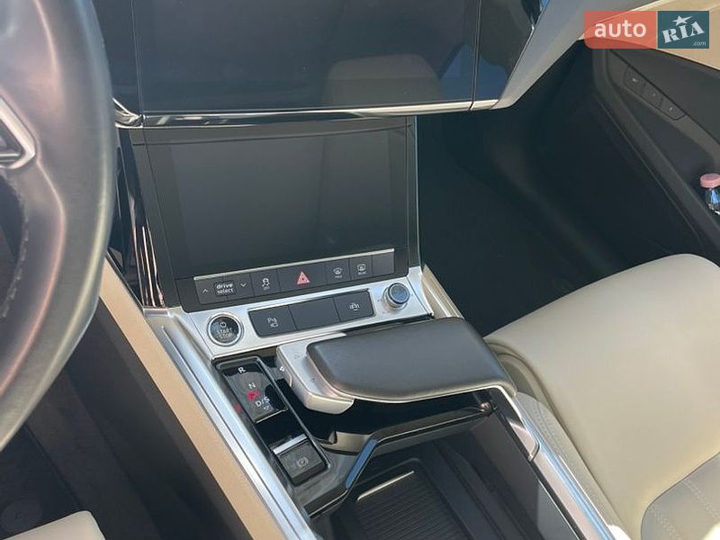 Внедорожник / Кроссовер Audi e-tron 2021 в Киеве фото 8 Внедорожник / Кроссовер Audi e-tron 2021 в Киеве