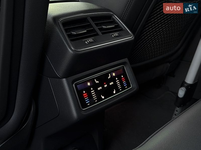 Позашляховик / Кросовер Audi e-tron 2021 в Харкові