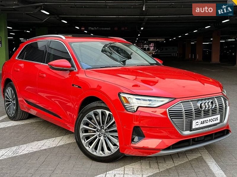 Audi e-tron 2019