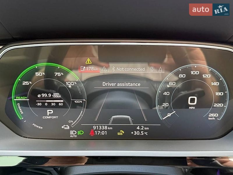 Позашляховик / Кросовер Audi e-tron 2019 в Києві фото 26 Позашляховик / Кросовер Audi e-tron 2019 в Києві