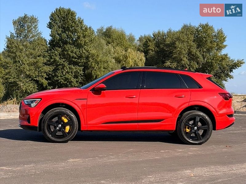 Внедорожник / Кроссовер Audi e-tron 2019 в Черкассах