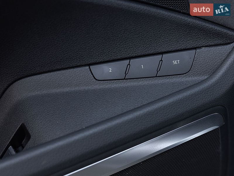 Позашляховик / Кросовер Audi e-tron 2022 в Луцьку