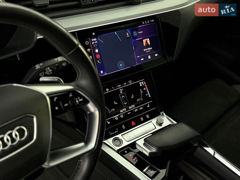 Внедорожник / Кроссовер Audi e-tron 2021 в Дубно