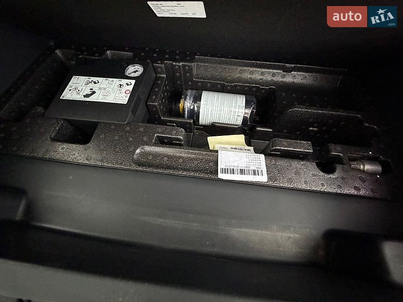 Внедорожник / Кроссовер Audi e-tron 2021 в Дубно