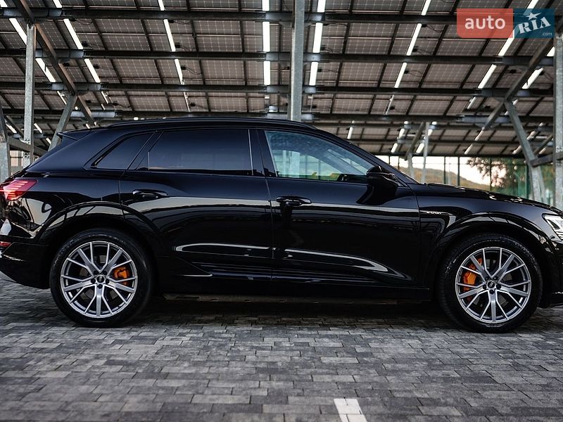 Внедорожник / Кроссовер Audi e-tron 2021 в Львове
