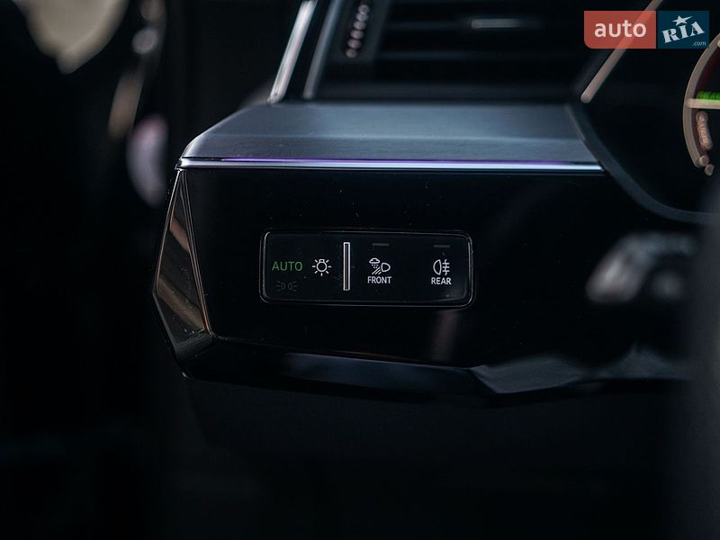Внедорожник / Кроссовер Audi e-tron 2021 в Львове