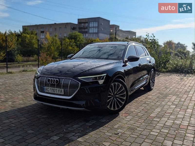 Позашляховик / Кросовер Audi e-tron 2020 в Нововолинську фото 4 Позашляховик / Кросовер Audi e-tron 2020 в Нововолинську