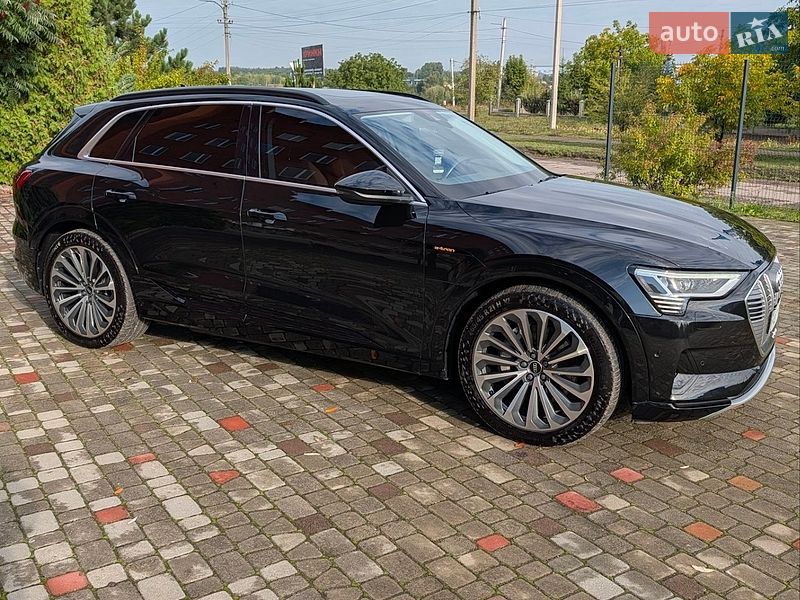Позашляховик / Кросовер Audi e-tron 2020 в Нововолинську фото 27 Позашляховик / Кросовер Audi e-tron 2020 в Нововолинську