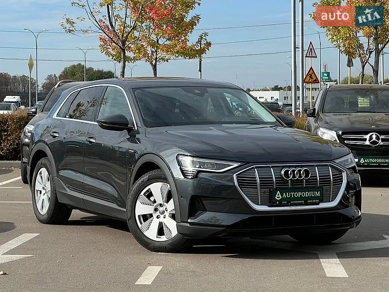 Audi e-tron