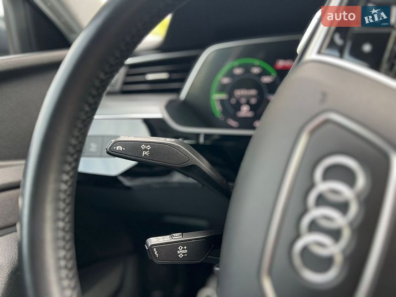 Внедорожник / Кроссовер Audi e-tron 2020 в Киеве