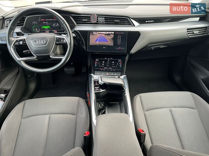 Внедорожник / Кроссовер Audi e-tron 2020 в Киеве
