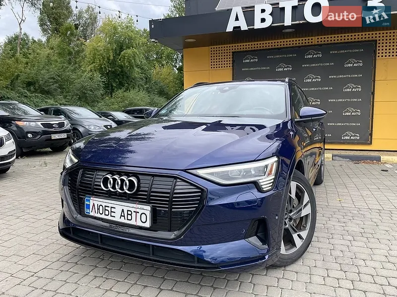 Audi e-tron