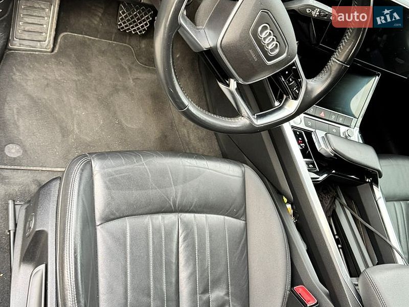 Позашляховик / Кросовер Audi e-tron 2019 в Львові фото 8 Позашляховик / Кросовер Audi e-tron 2019 в Львові