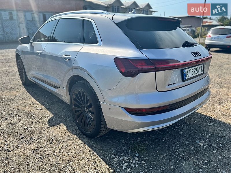 Внедорожник / Кроссовер Audi e-tron 2019 в Коломые